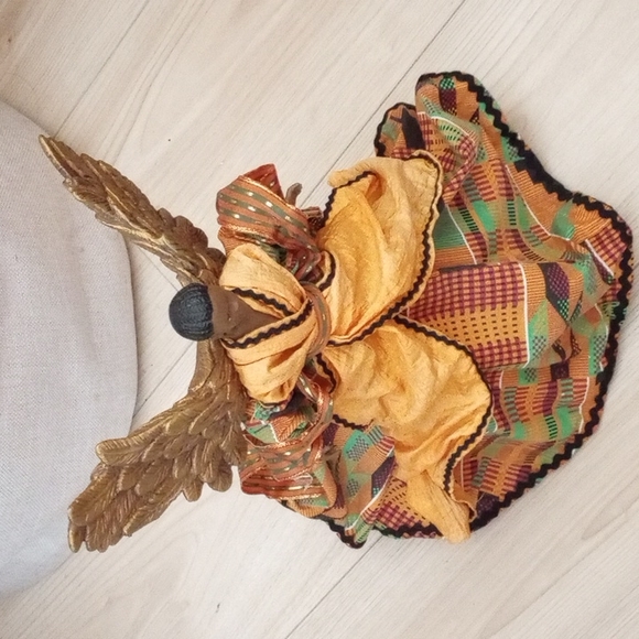 African American Angel Tree Top. - Picture 4 of 7